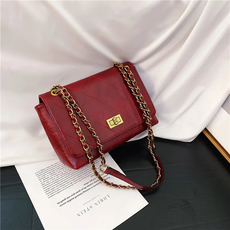 Женская сумка с цепочкой маленькая квадратная сумка-мессенджер через плечо