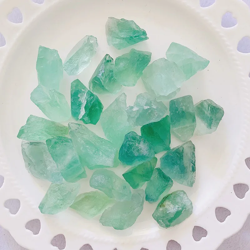 

2-3cm Crystals Green Fluorite Aromatherapy Rough Stone Crystal Craft Ornaments for Aquarium Room Home Decoration