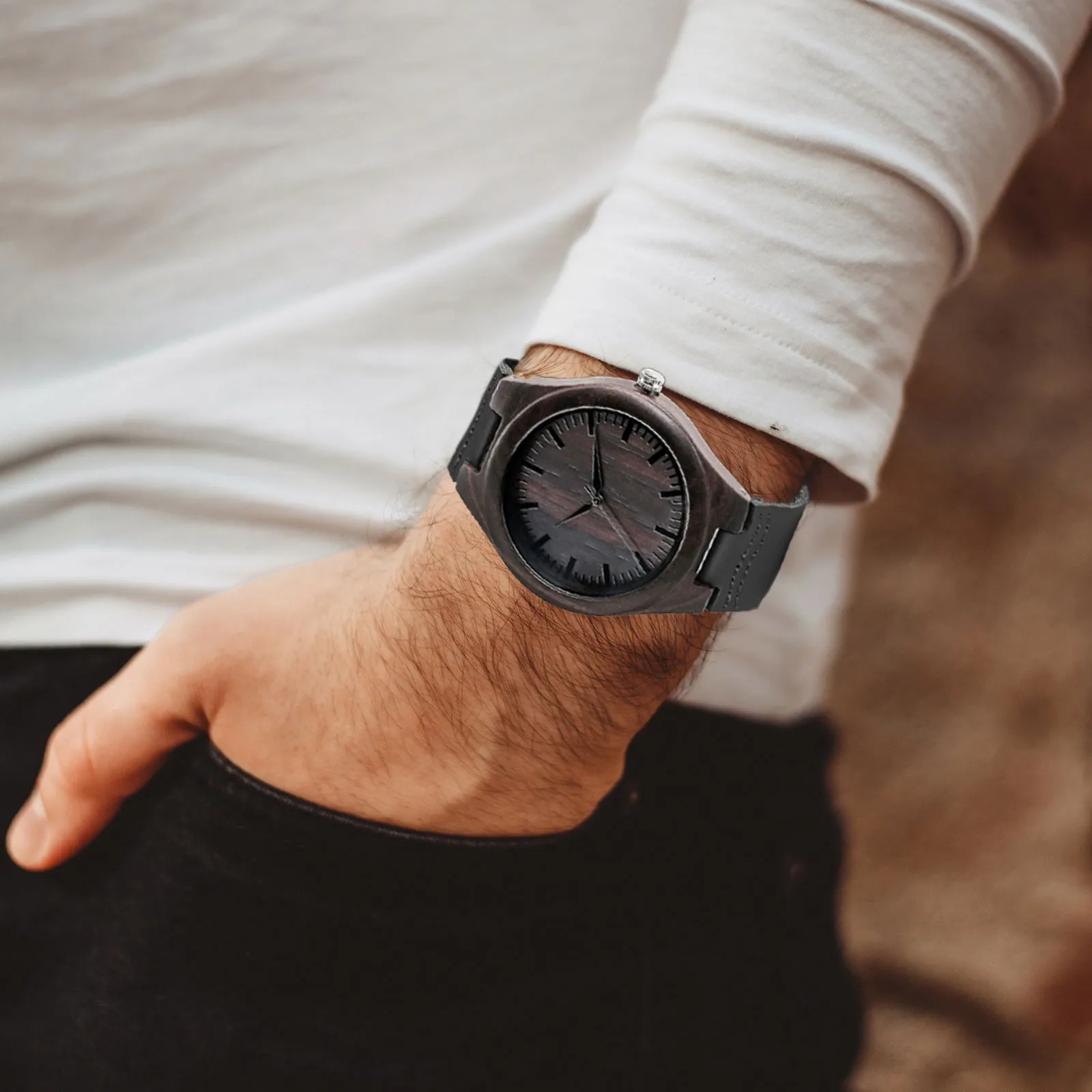 

Custom Name Wood Watch Vintage Brand Designer Classic New Arrival Good Quality Wooden Quartz Watch Date Display Men Wristwatch