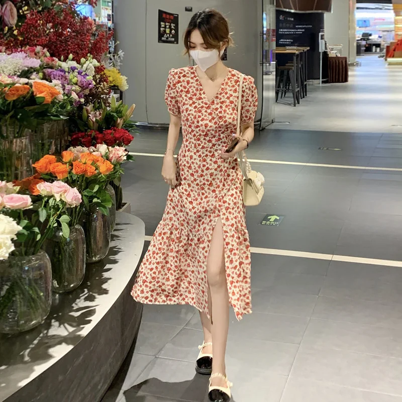 

Tea Break Flowers Chiffon Dress Women Summer 2021 New French Soft Temperament Split Long Smoke