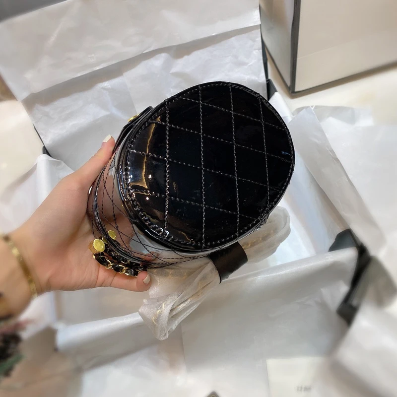 

Logo Autumn and Winter Bags for Women Fashion All-Match Simple Trend Bucket Bag Rhombus Single Shoulder Messenger Chain Bag