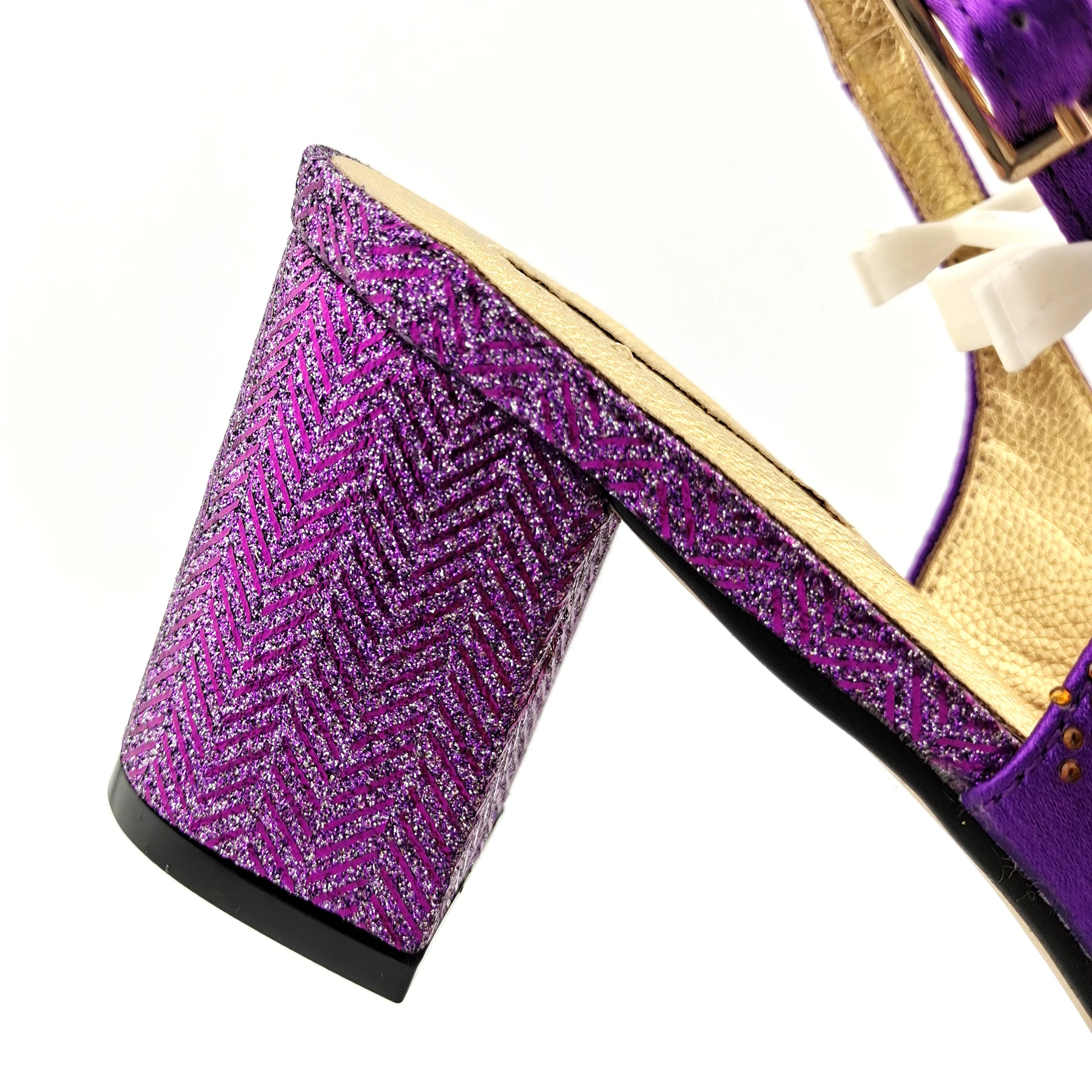 Фиолетовый цвет итальянский дизайн женская сумка на толстом каблуке комплект