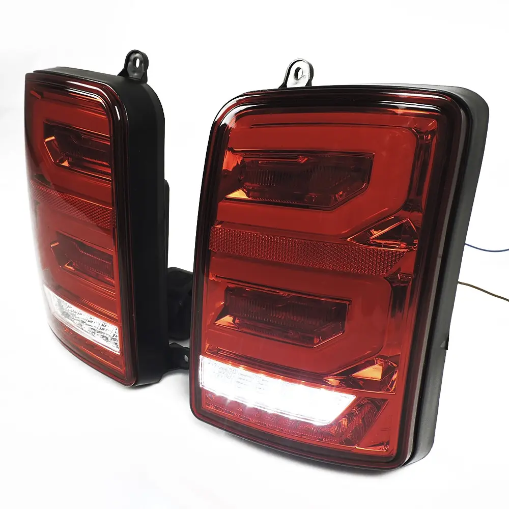 Фонари задние светодиодные (LED) в стиле Range Rover красные для Лада Нива 4x4 (2121 21213 21214 2131