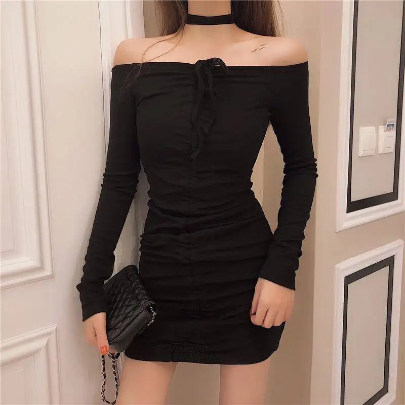 Модное платье с открытыми плечами и завязками облегающее женское рюшами красные