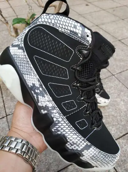 

2021 Basketball shoes 9s tennis racer blue gym dream he unc og reflexive black anthracite man chaussures shoe designer sneakers