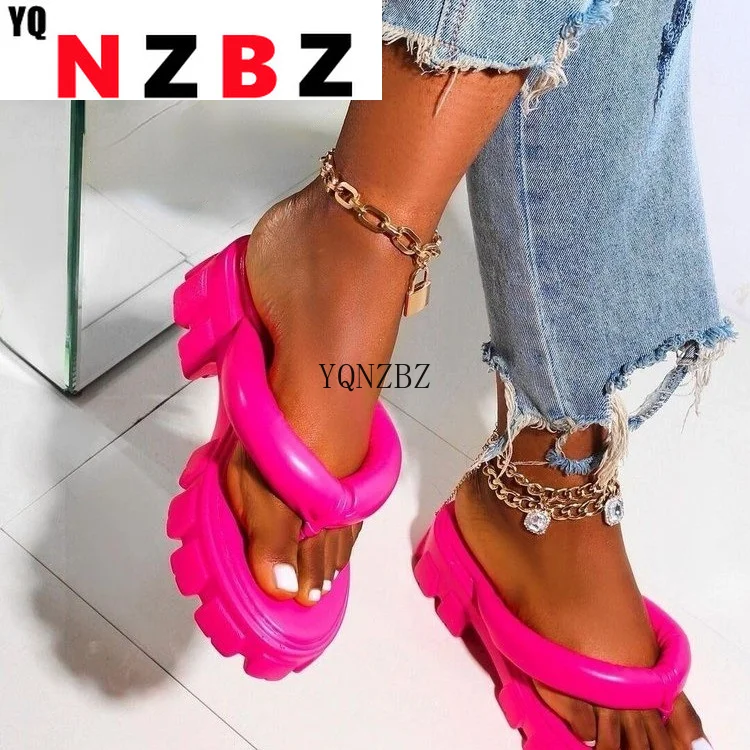 

Women's Luxury Round Head Platform Mid-toe Flip Flops Women's Large Size Slippers Outdoor Women's Casual Slippers