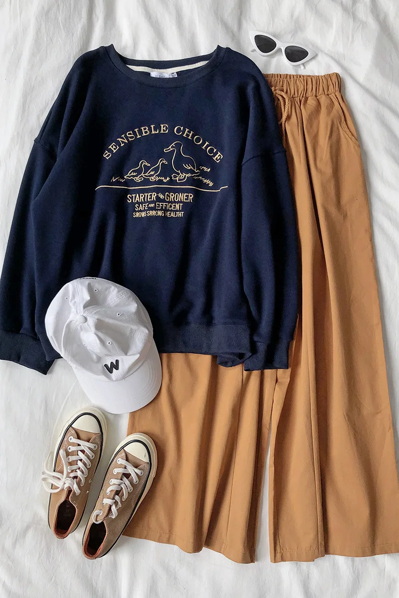 

Loose Harajuku Oversize Sweatshirt Pullovers for Autumn Mooirue Duckling Embroidery Women Sweatshirt