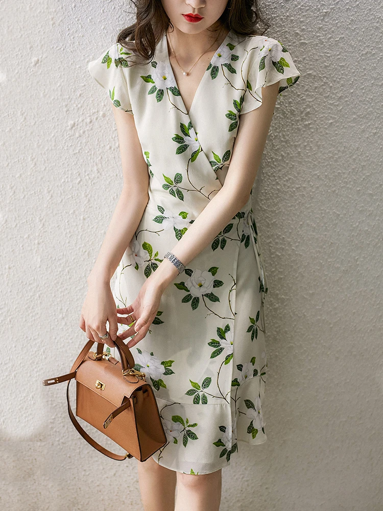 

Женское платье с V-образным вырезом, коротким рукавом и высокой талией