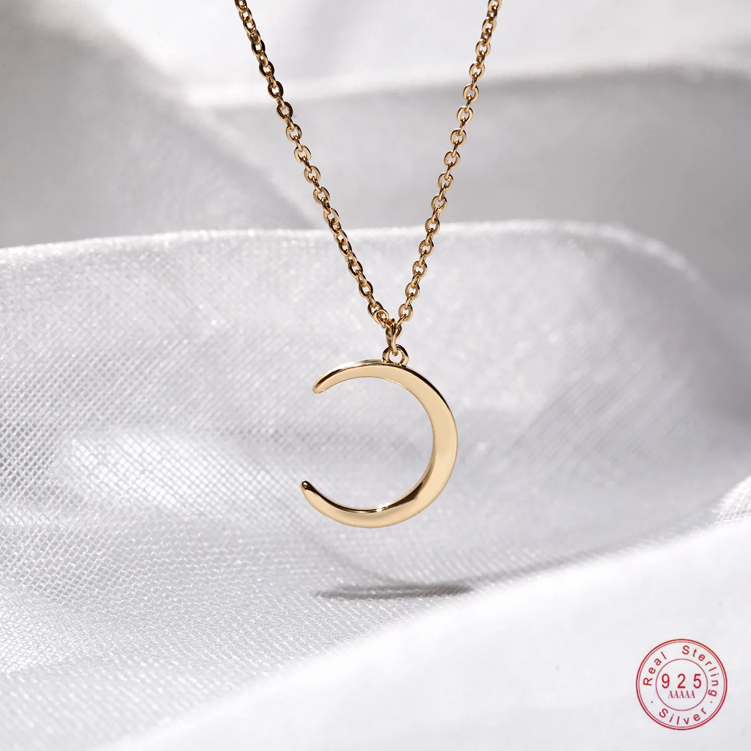 

925 Sterling Silver Sweet Smooth Surface Moon Pendant Short Necklace For Women Sterling Silver Jewelry