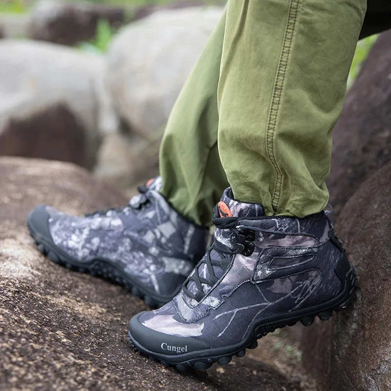 Military Tactical Boots Men Durable Waterproof Men High Top Hiking Shoes Anti-Slip Outdoor Combat Shoes Trekking Sneakers Men