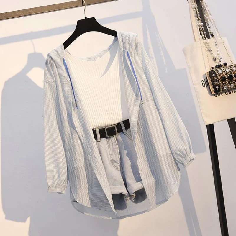 

Plus Size 2020 Summer Women 3 Piece Set Casual Solid Tops With White Vest+Wide Leg Shorts Office Lady Suit Three Piece Set 4XL