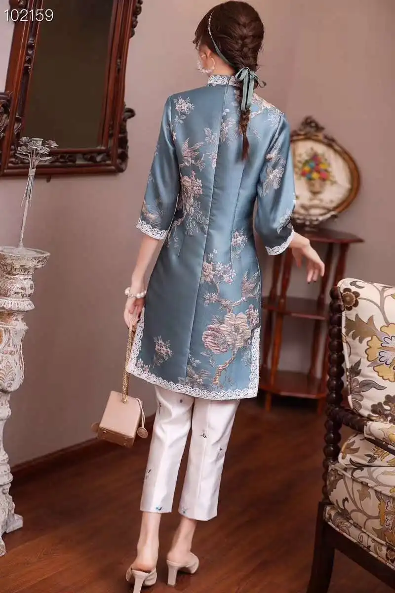 

2020 Autumn Fashion Qipao Dress High Quality Women Vintage Jacquard Print White Lace Patchwork 3/4 Sleeve Slim Fitted Dress