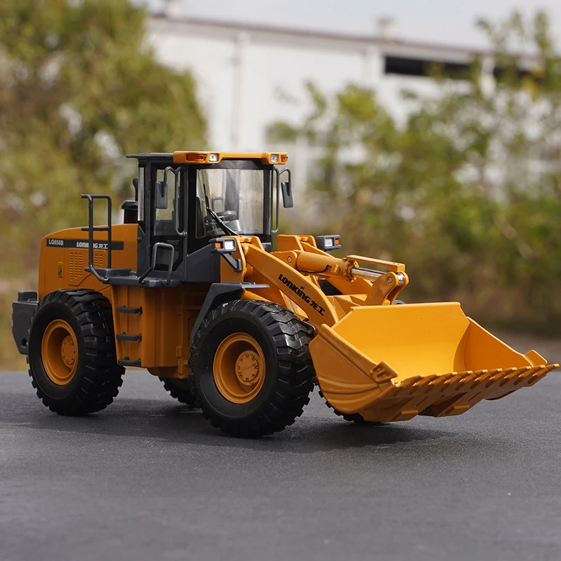 

Original factory high quality 1:35 Diecast Longgong LG856B loader alloy engineering machinery modelS for gift, collection