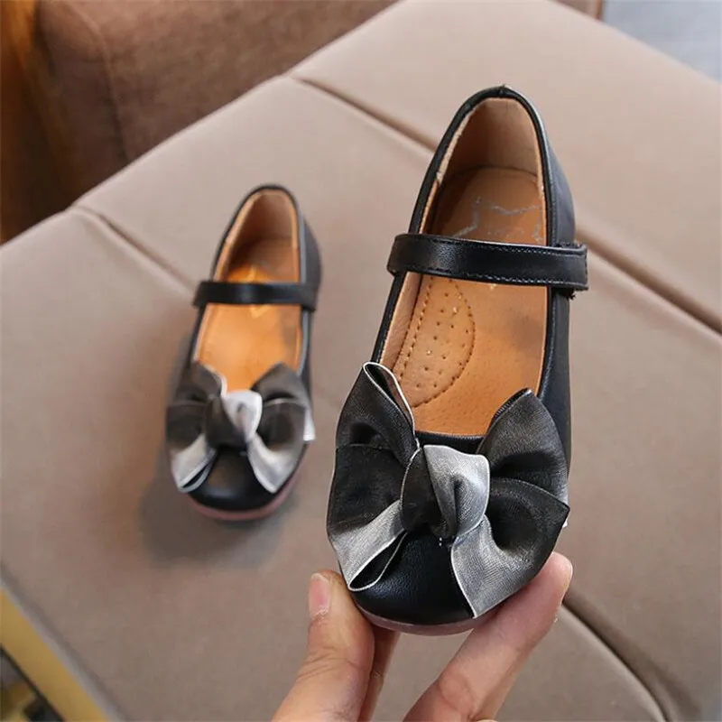 Модные кожаные модельные туфли с бантом для девочек Повседневная танцевальная