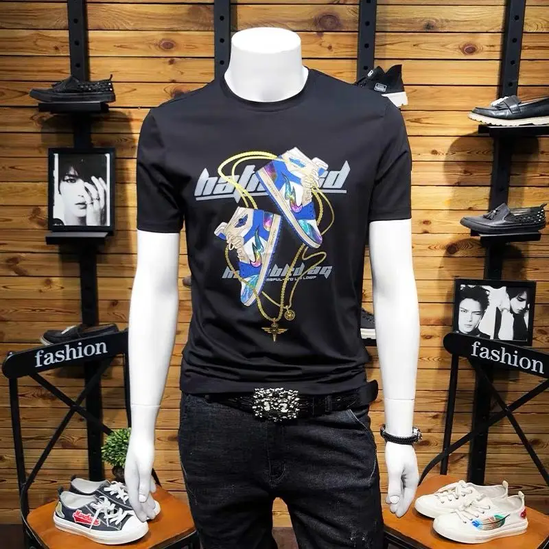 

Light luxury short-sleeved T-shirt 2021 summer new trend Slim Korean version of the printed men's half-sleeved T-shirt tide