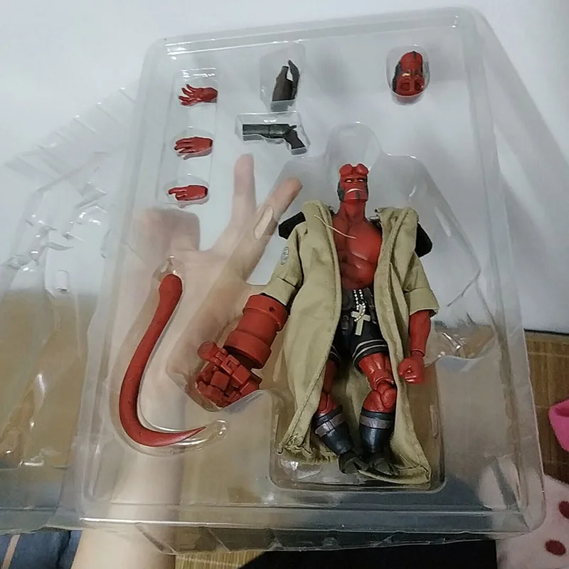 Экшн-фигурка из м/ф Хеллбой 18 см | Игрушки и хобби