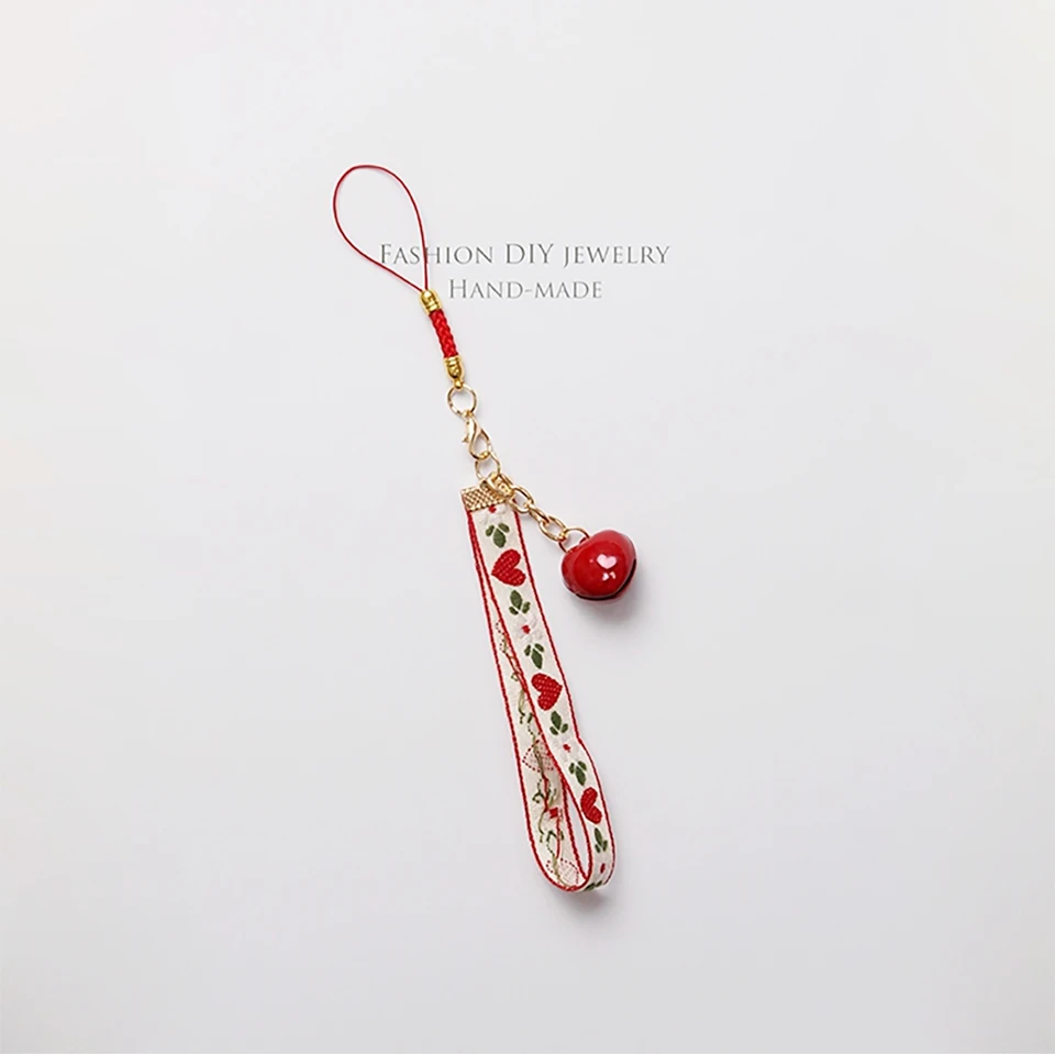 Cute Japansese phone Wrist Strap Lanyards for iPhone Samsung Strawberry Heart Bell Decor Mobile Phone Strap Rope Phone Charm