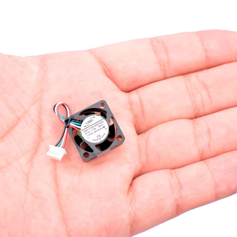 AD01705HX087G00 1 7 см 17 мм 17x17x8 DC5V 0.10A 4 линии ШИМ подходит для микроустройств