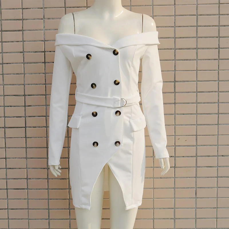 Однотонное двубортное платье блейзер с разрезом женское мини на пуговицах