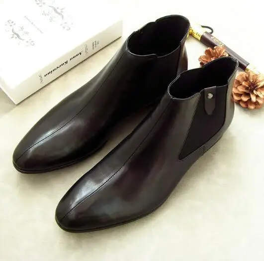 Новинка сезон осень зима ботинки Челси без шнуровки Ботинки martin с острым носком