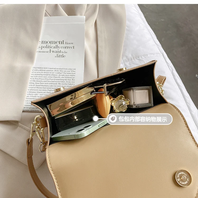 

Niche Design High-end Women Bag 2021 New Fashion Ins Messenger Bag Square Bag Shoulder Bag Underarm Bag Dual-use Bag Width: 20cm