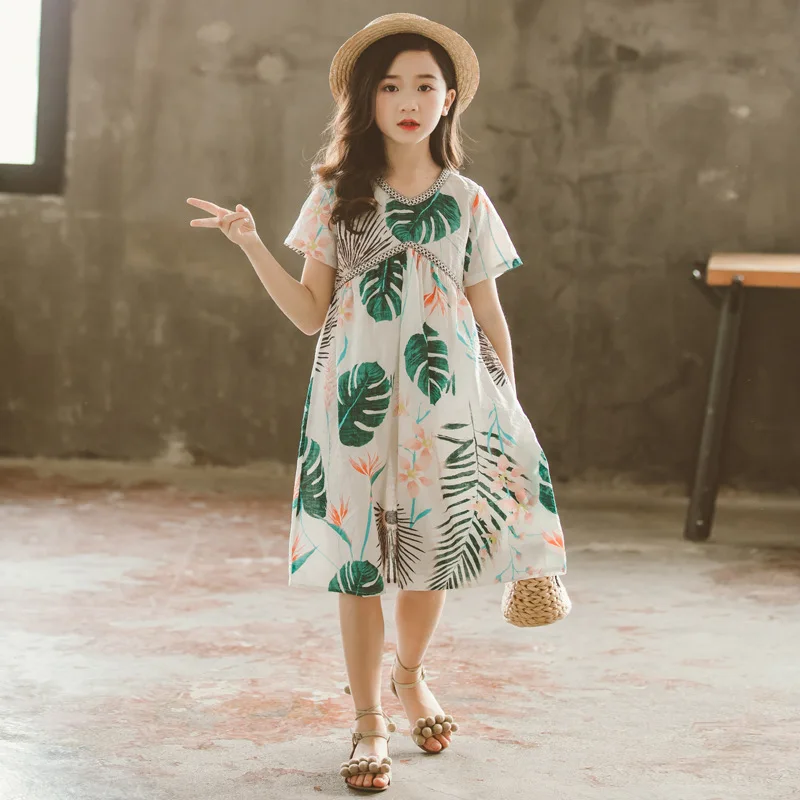 

Teenage Girls Loose Short-sleeved V-neck Dress 2021 Summer Kids Ethnic Plant Print Dress Girls Long Dress Seaside Vacation Dress