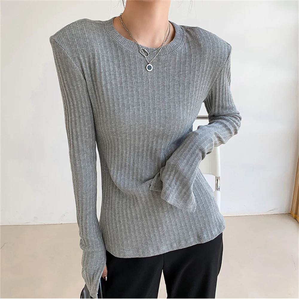 

Повседневные женские футболки HziriP с длинным рукавом и наплечниками, облегающая Осенняя базовая одежда 2021, новые женские шикарные Популярны...