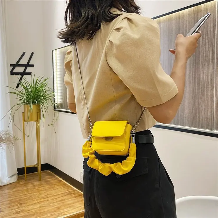 

Day PU Leather Totes Mini Bag Luxuy Handbags Shoulder Bags for Women 2021 Designer Chains Crossbody Bag Women Cloud Underarm Bag