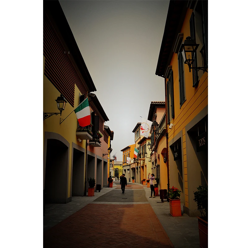 Nitree красивые улицы здания пейзаж фото студия в Вертикальную Полоску фоне