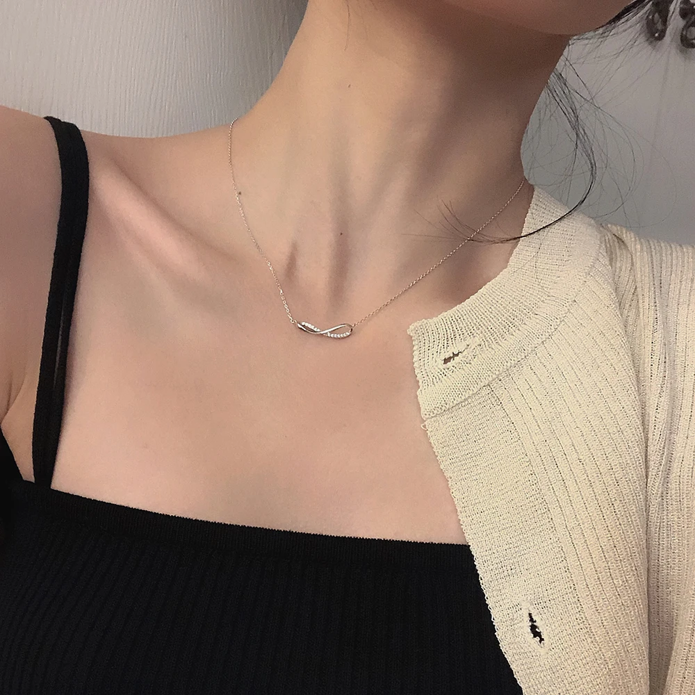 

SCALLOPED Vintage Baroque Mobius Chain Necklace For Women Fashion Geometric Design Female Choker Party Jewelry