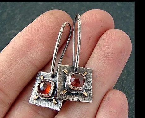 

Wish European and American cross-border e-commerce retro crystal women's Earrings quick sale through eBay