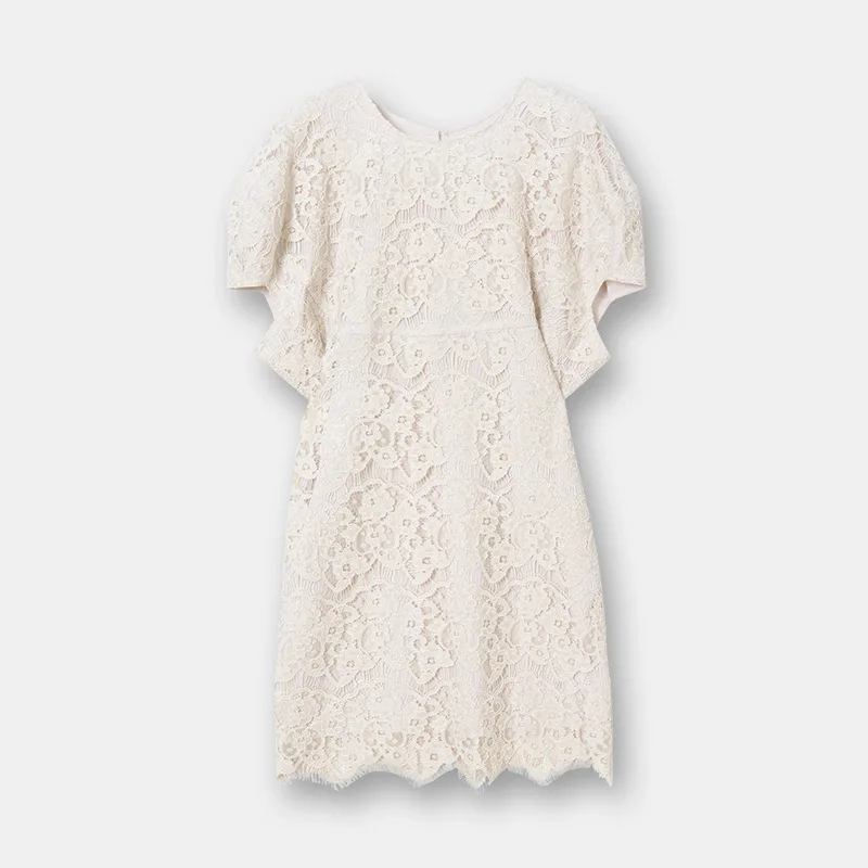

21 spring and summer new floral lace dress women's French elegant bubble sleeve temperament show thin age reduction