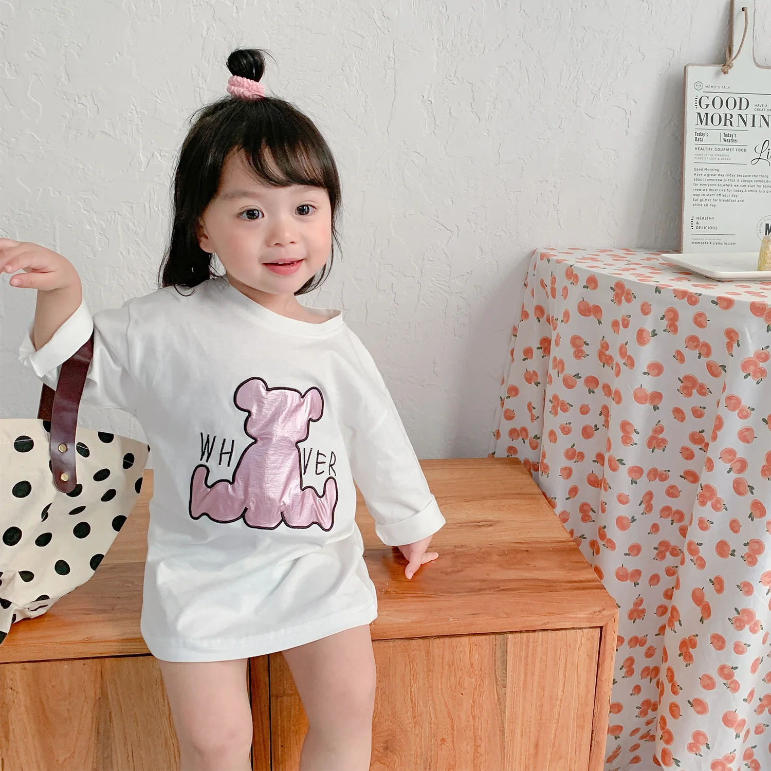 

WLG Girls T Shirts Kids Tops Autumn Long Style Cartoon Printed White T Shirt Baby Girl Casual All Match Clothes for 1-6 Years