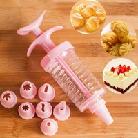 40hotcake nozzle easy to use creative design pp pastry making nozzle for cake