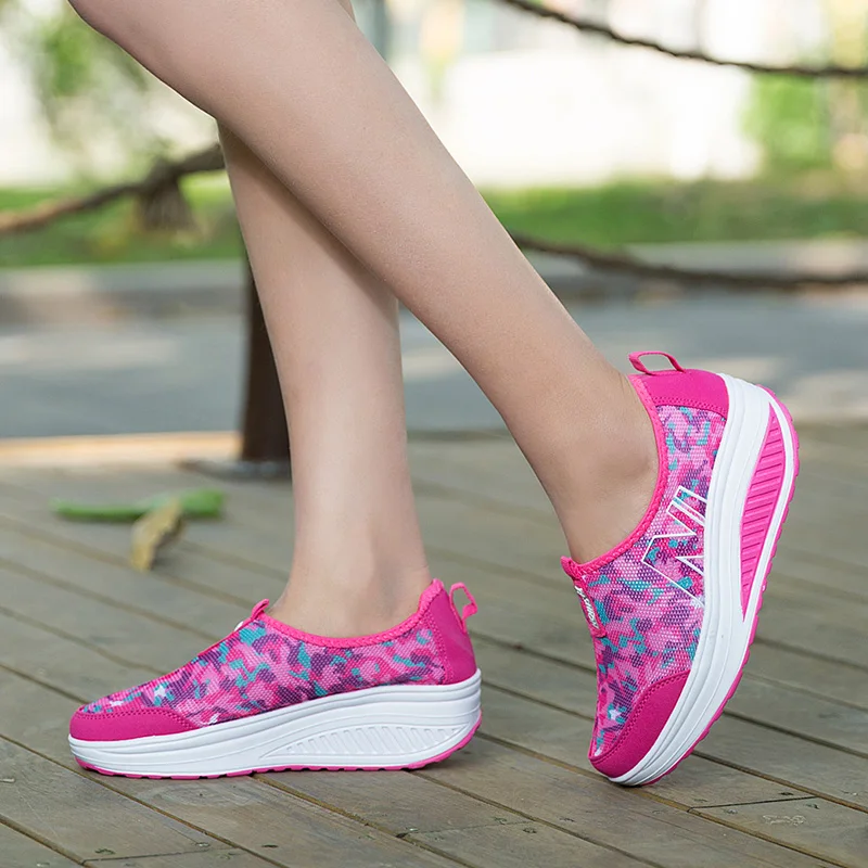 Brand Women Thick Sole Sports Shoes Toning Shoes Breathable Mesh Platform Shoes Height Increasing Fitness Shoes Wedges Sneakers