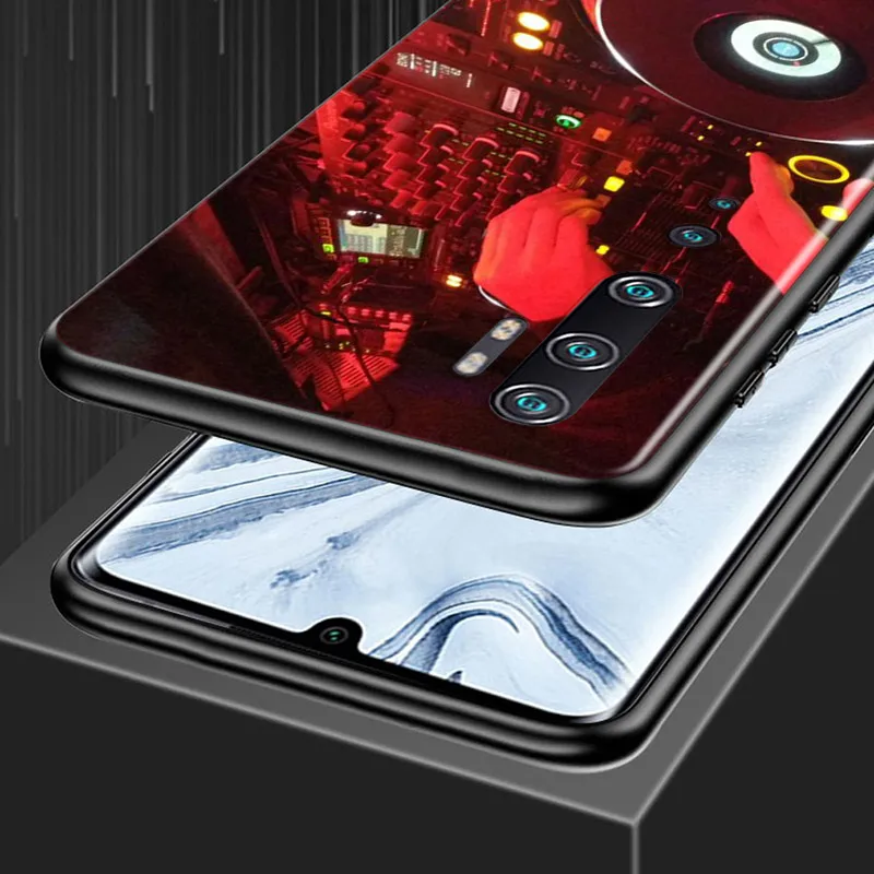 

Playing DJ Music For Xiaomi Mi Note 10 Ultra 9T CC9 Poco X3 NFC M2 Pro 9 SE 8 6 5 A3 A2 A1 Lite Phone Case