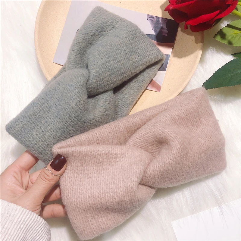 

2021 Woolen Cross Cross Top Knot Elastic Hair Bands for Women Soft Solid Color Turban Headbands Women Girls Hair