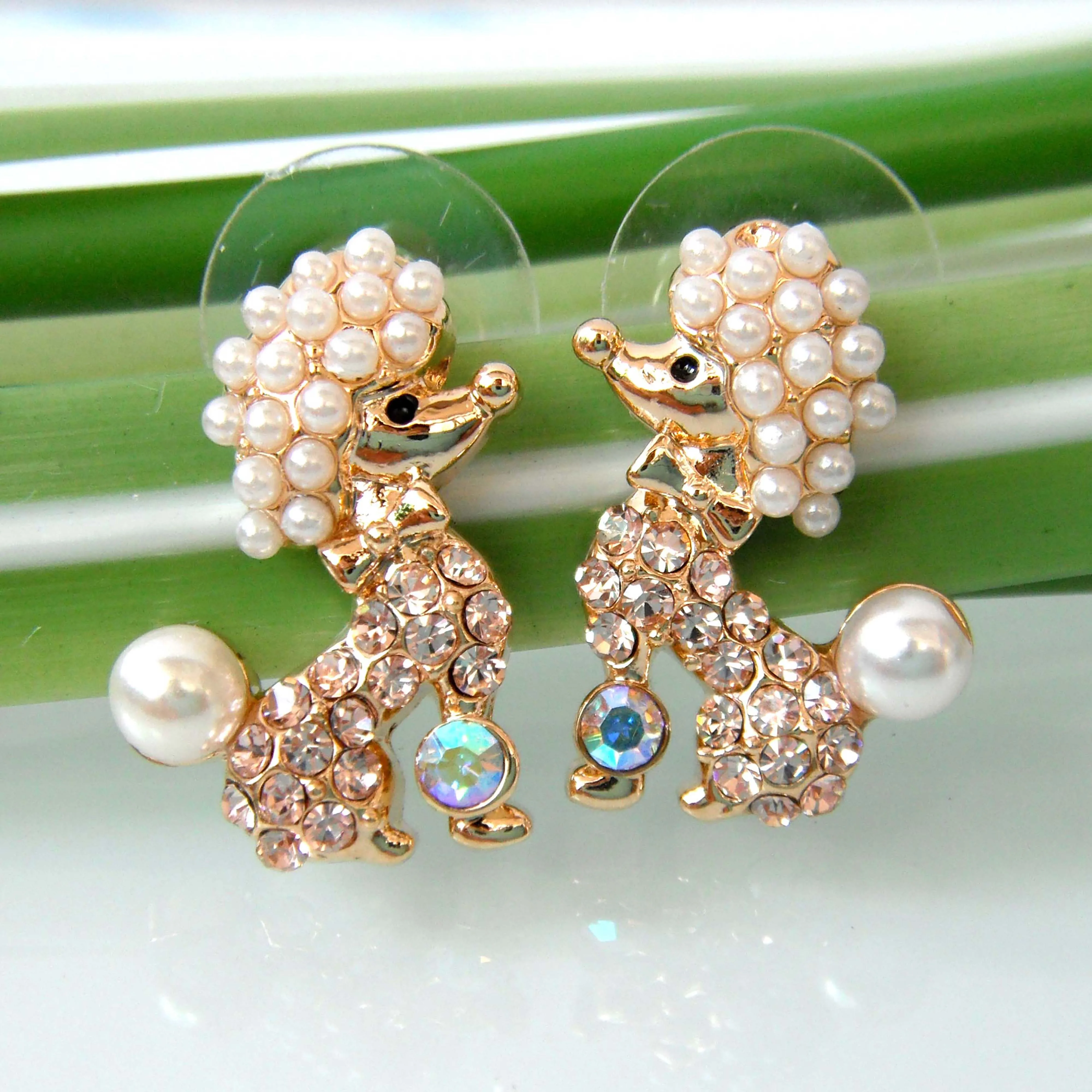 Серьги гвоздики Navachi SMT1610 золотистые стразы с жемчужинами для собак GP|earrings onyx|earring