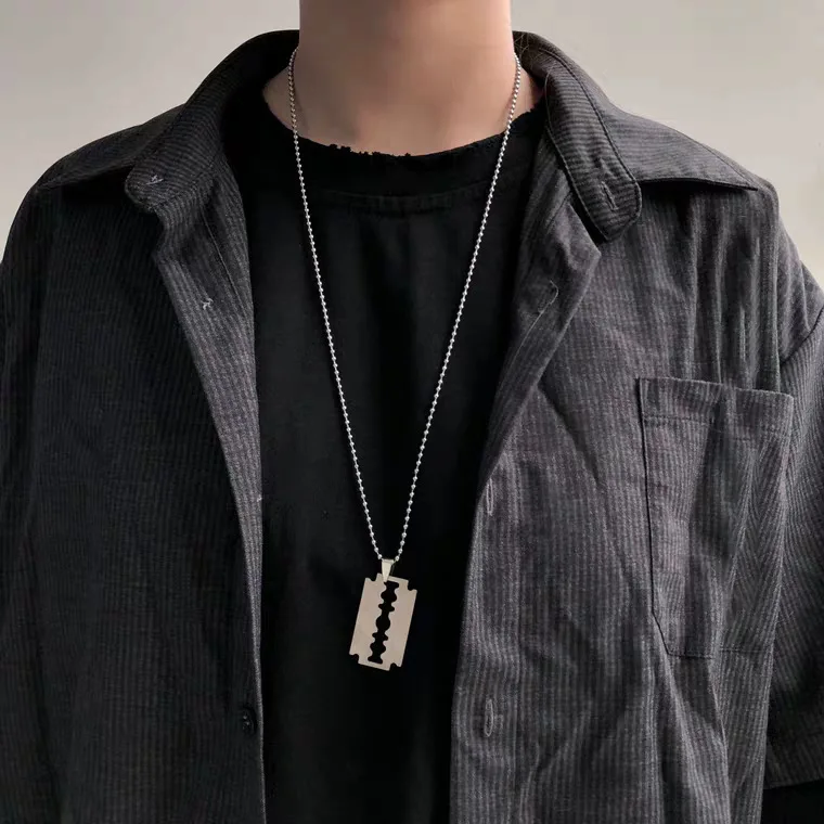 Fashion personality Punk Blade Geometric Silver Pendant Chain Necklace Man Women Rock Jewelry