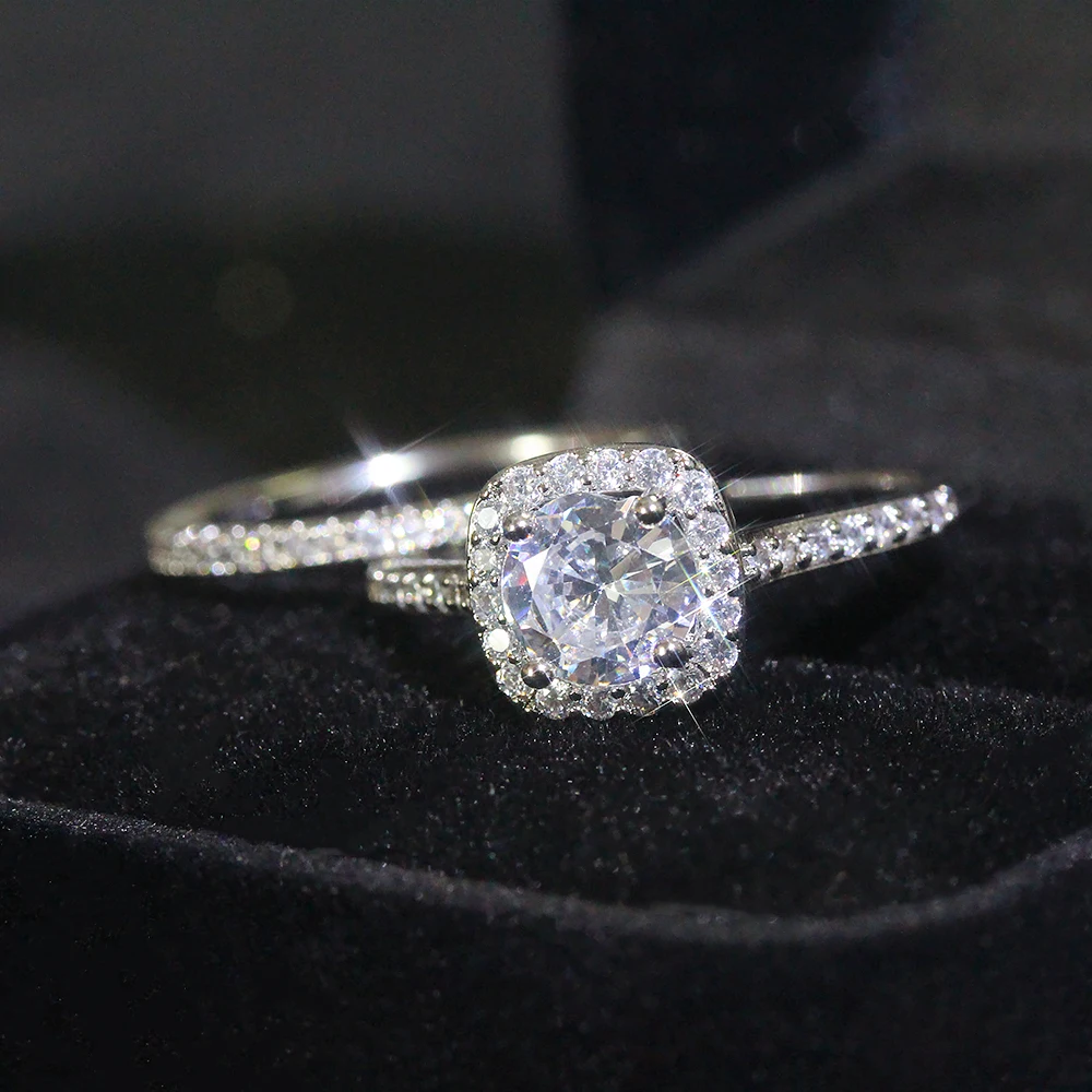 

Rings for Women Square Four Prong Cubic Zirconia Rings Silver Plated Couple Wedding Rings Gift for Girlfriend Fashion Jewelle