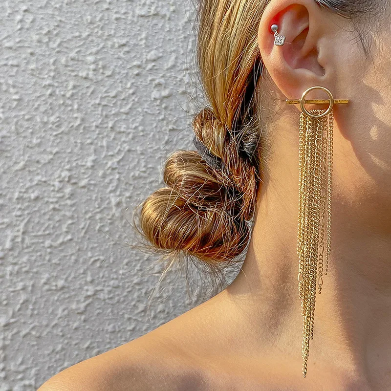 

European and American jewelry French retro exaggerated metal tassel temperament personality simple word buckle earrings