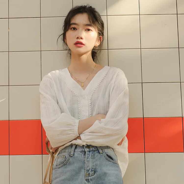 

New Embroidery Lace Shirt Spring femme white Tops Women Long sleeve Linen Cotton Girls Blouse Plus Size Women Blouses femme