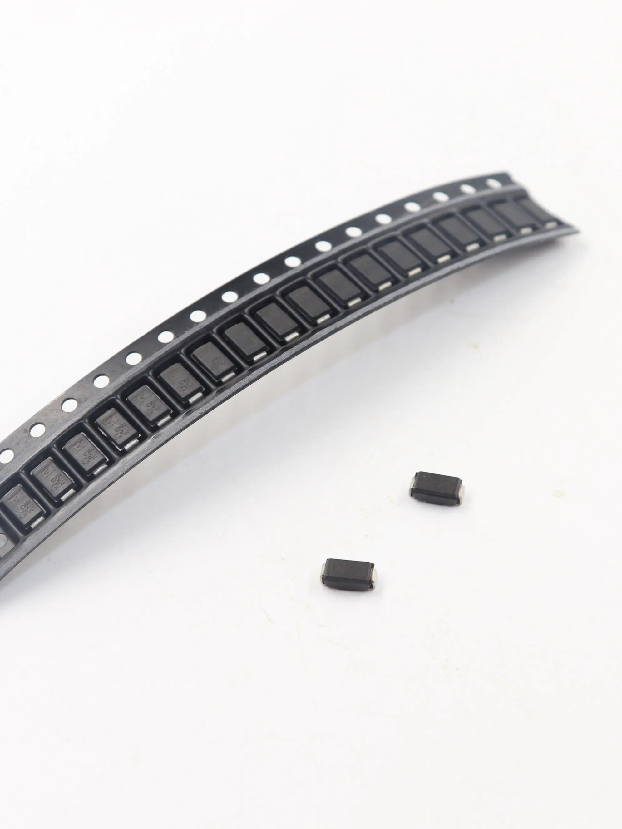 150 шт./лот/1N4007 SMA IN4007 M7 1A 1000V SMD выпрямительный диод|Диоды| |
