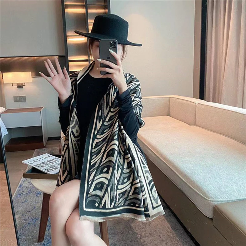 

Winter thick imitation cashmere comfortable large size women's scarf luxury jacquard outdoor warmth trendy shawl