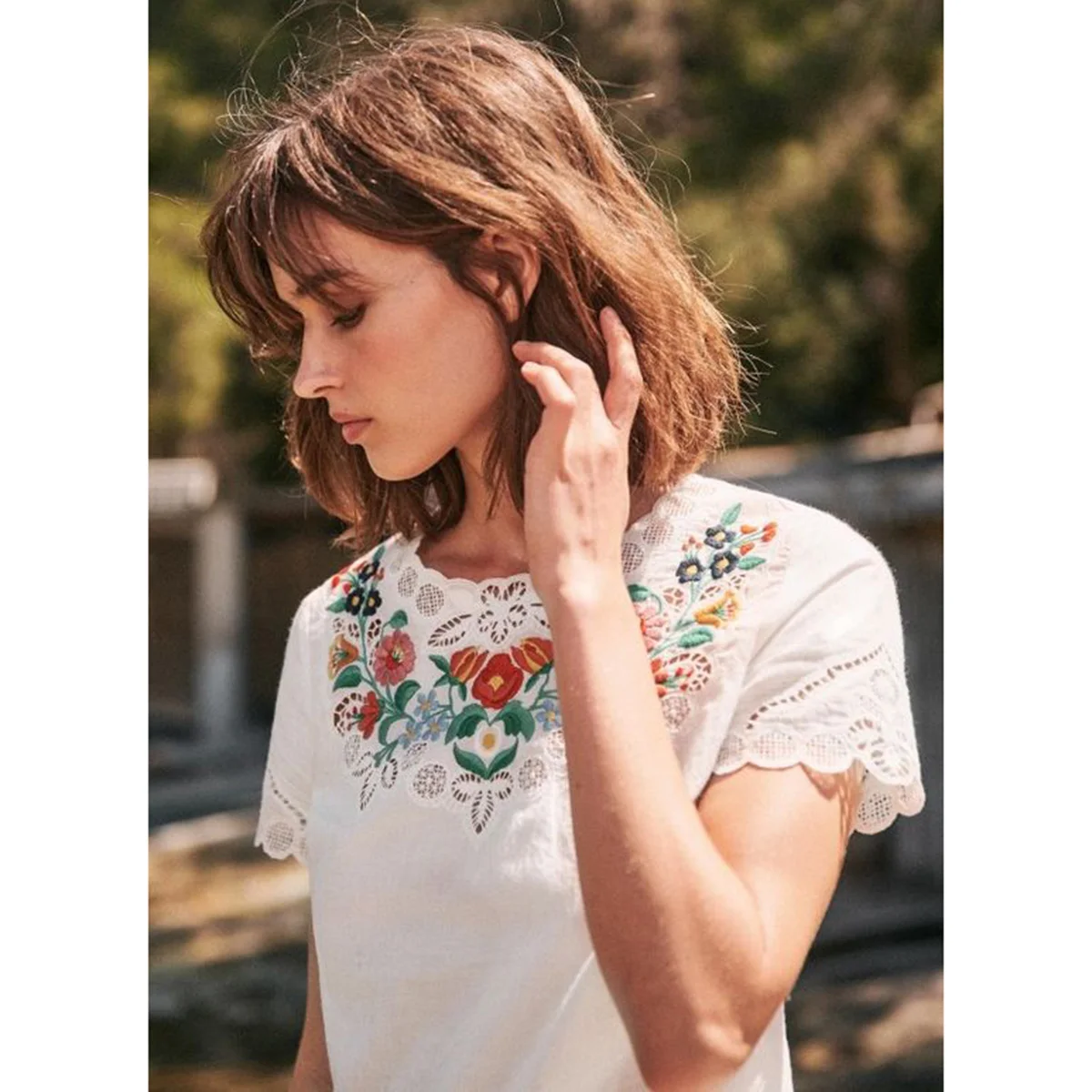 

Цветочная вышивка женская блузка с кружевом Открытое платье-туника с короткими рукавами, блуза, рубашка элегантные туфли в стиле ретро; Hauts ...