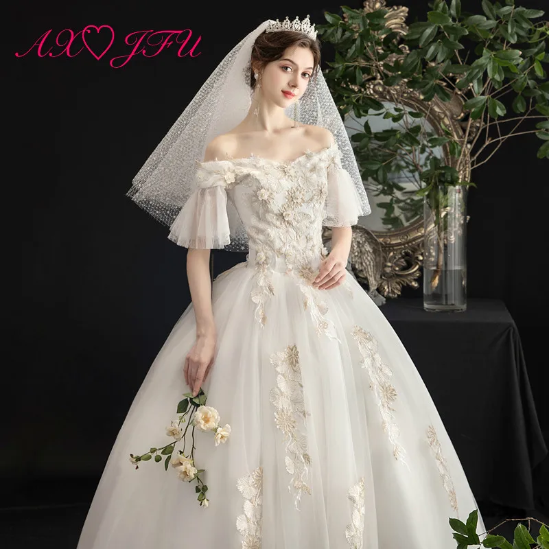 

AXJFU princess white lace champagne rose flower wedding dress party vintage boat neck beading crystal ruffles wedding dress