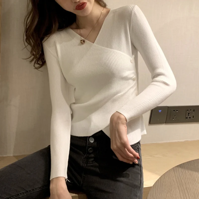 Женский трикотажный свитер с V-образным вырезом на пуговицах | Женская одежда