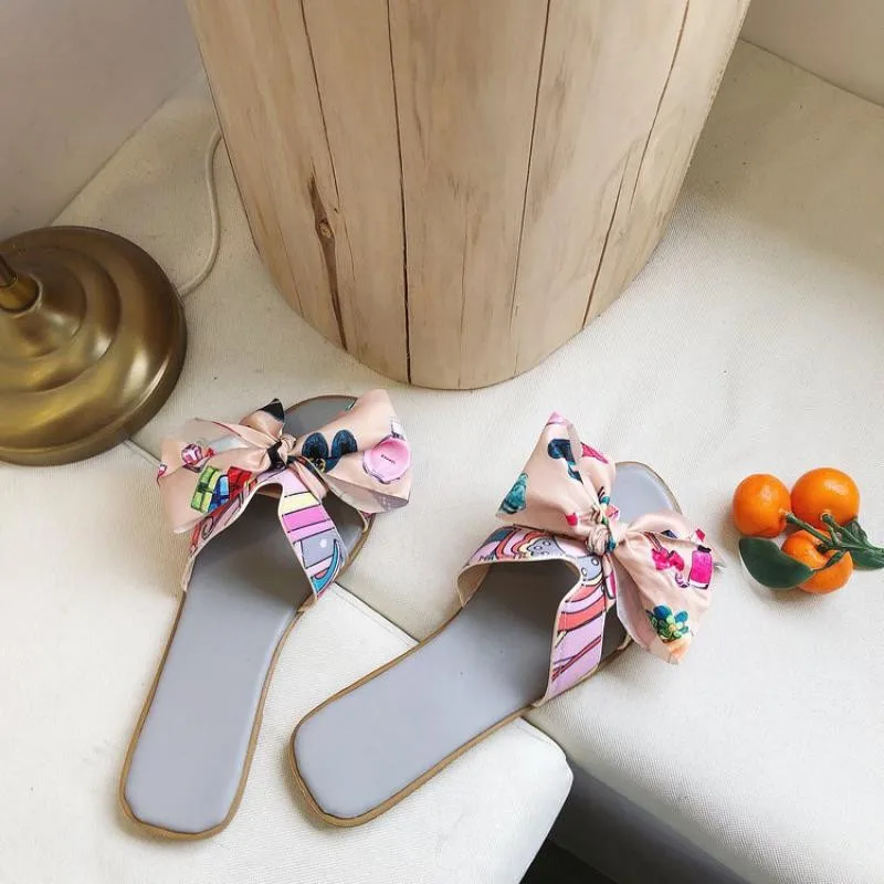 

2021 New Summer Fashion Sandals Shoes Women Bow Summer Sandals Slipper Indoor Outdoor Flip-flops Beach Shoes Female Slippers