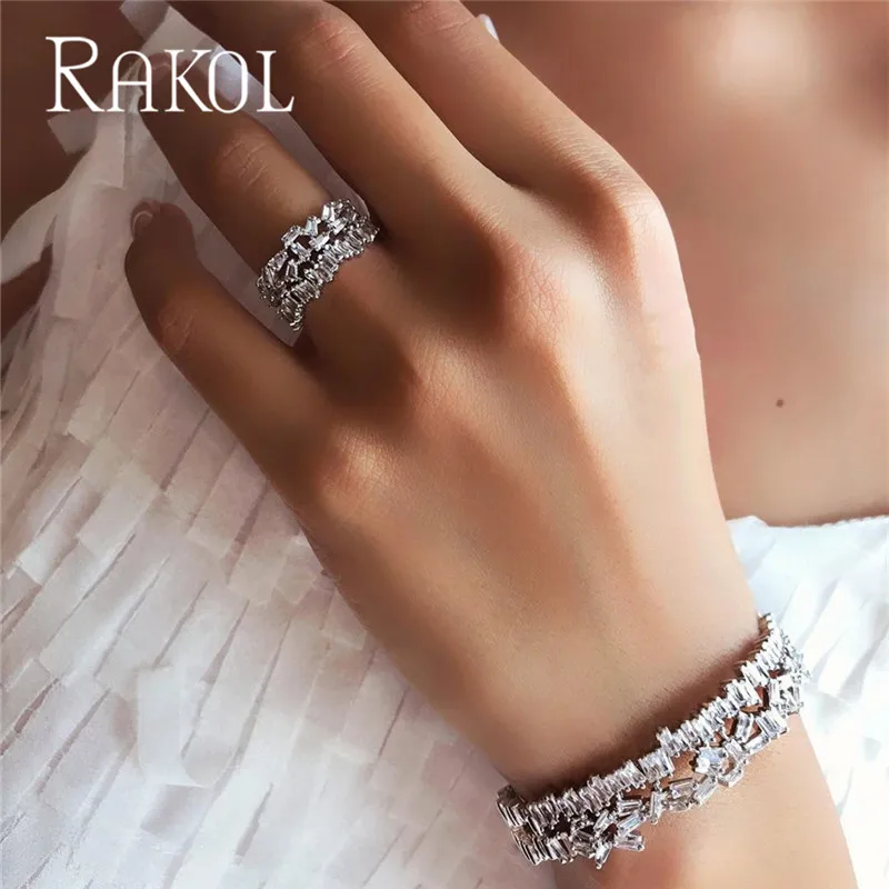 Браслет-манжета RAKOL Женский Регулируемый цвета розового золота с фианитом RK341P |