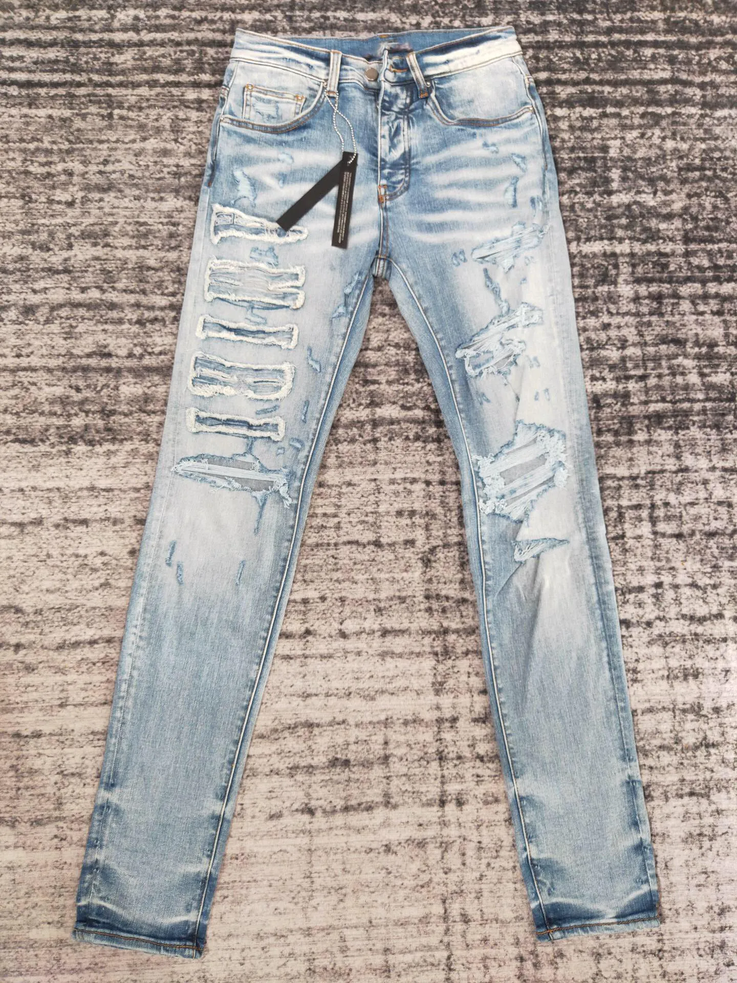 

men logo applique distressed jeans